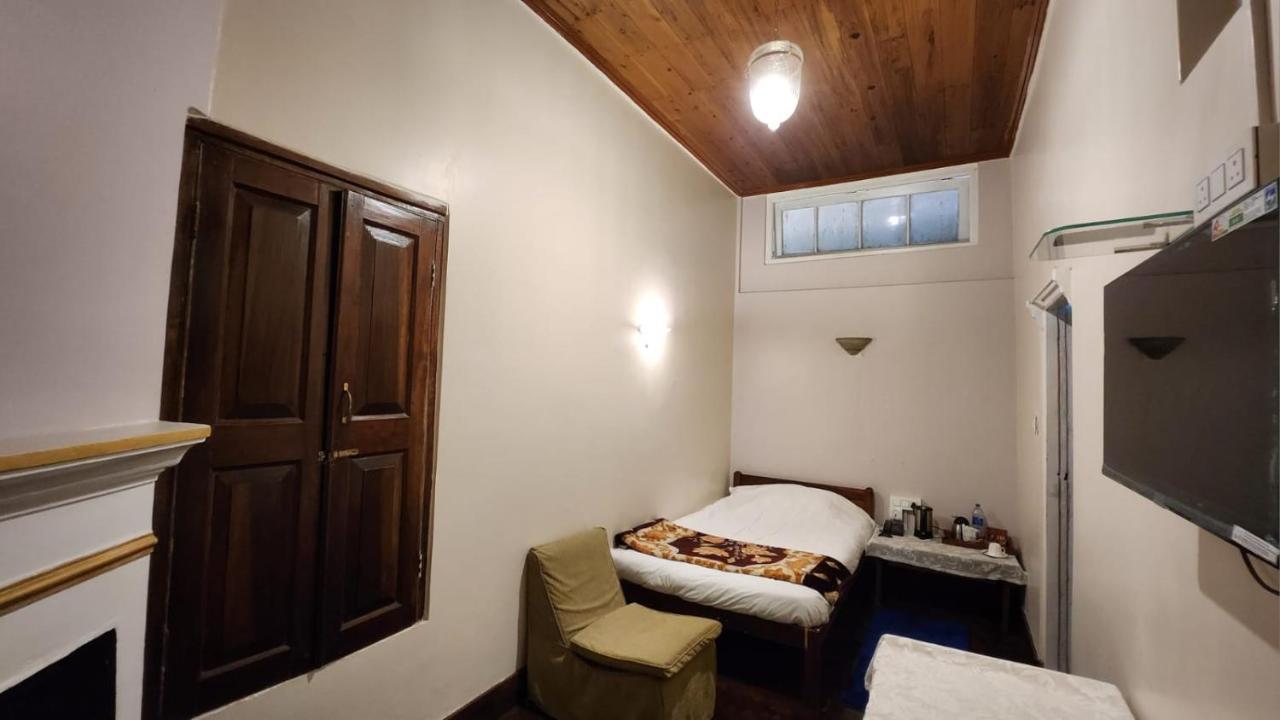 Ivanhoe Hotel Darjeeling  Dış mekan fotoğraf