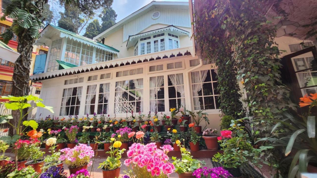 Ivanhoe Hotel Darjeeling  Dış mekan fotoğraf