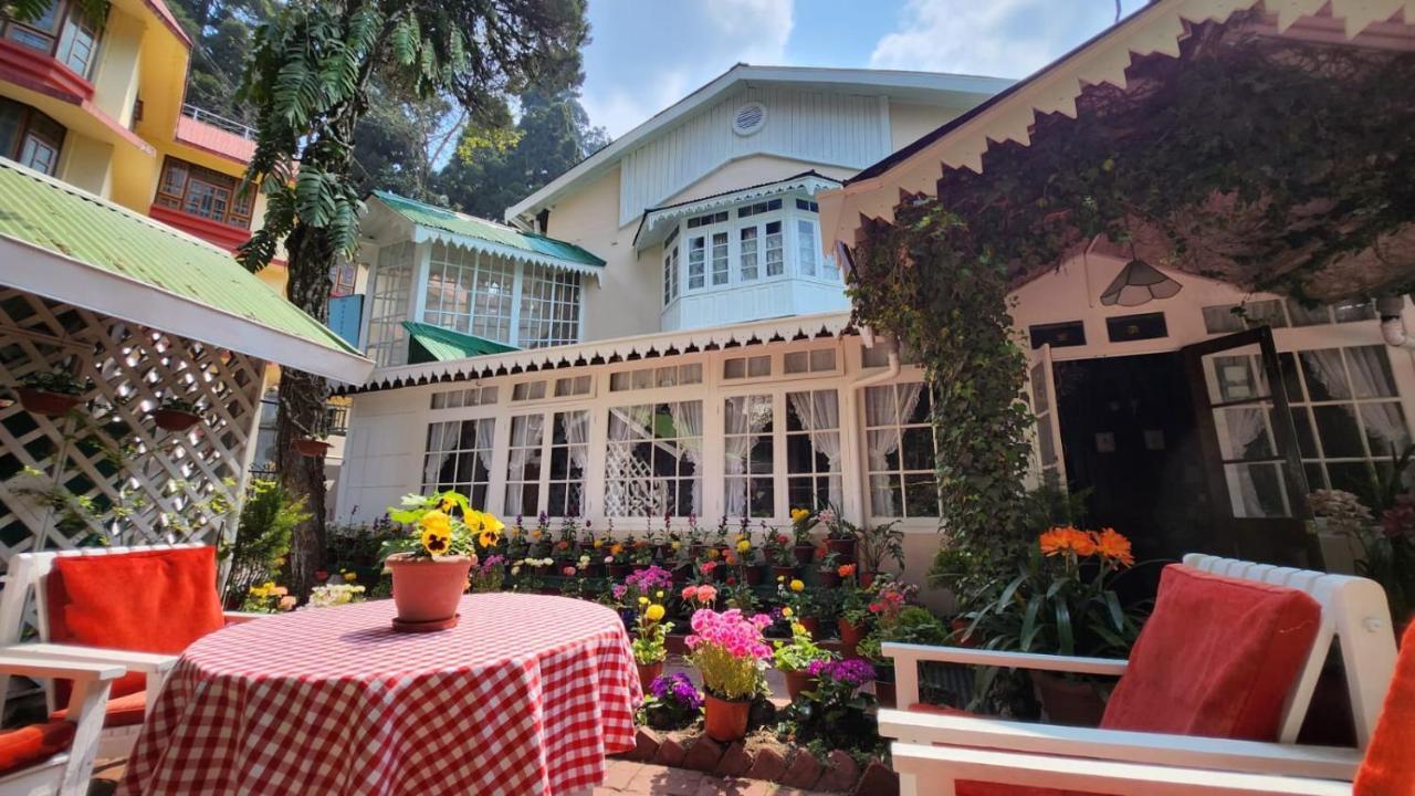 Ivanhoe Hotel Darjeeling  Dış mekan fotoğraf
